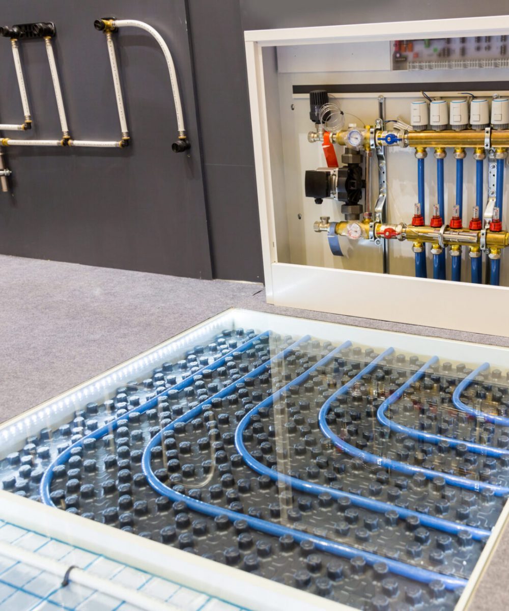 Floor heating distributor, exhibition sample in the store. Mounting or installation scheme, warm house control